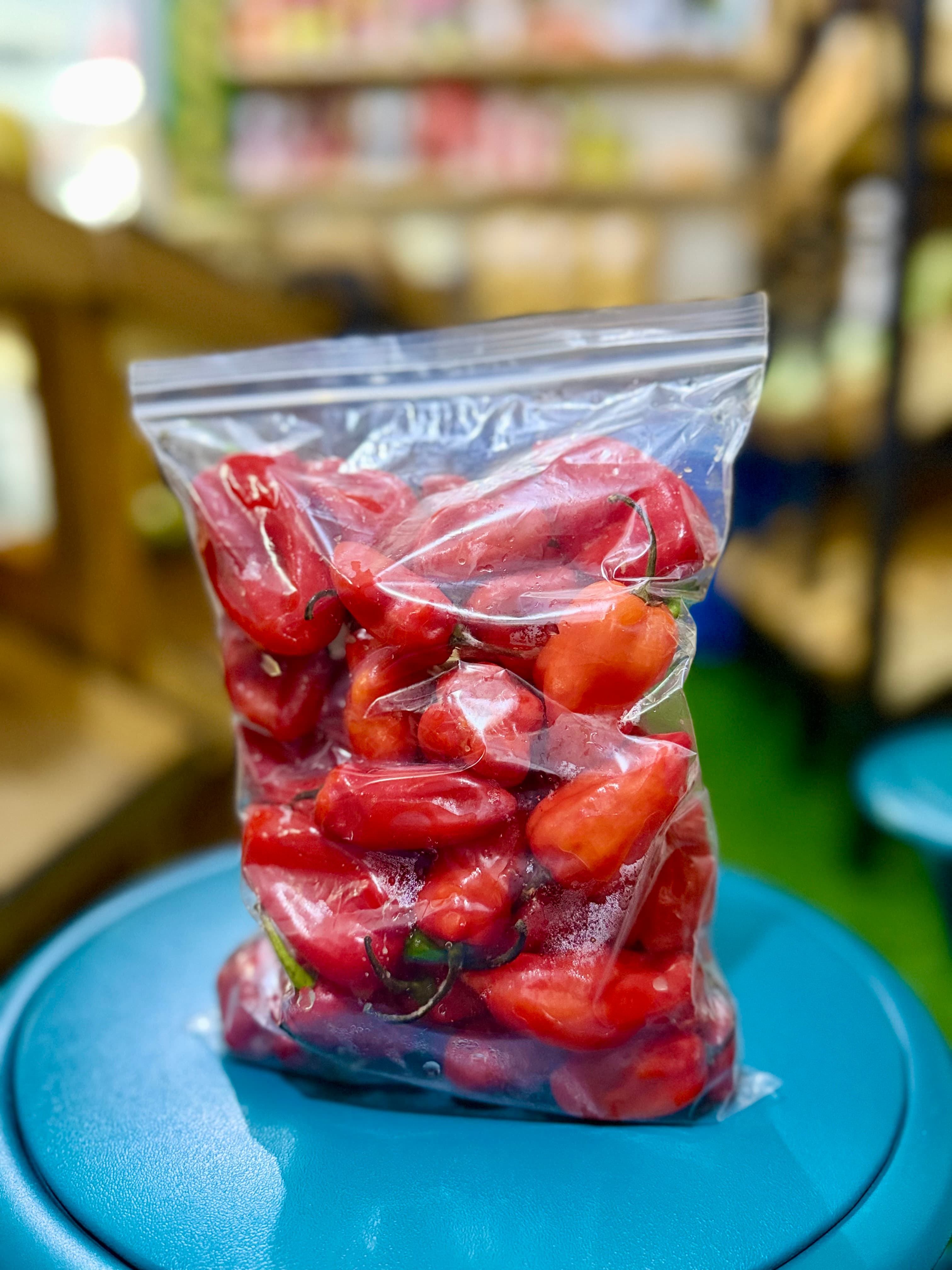 Piment frais importés grand format